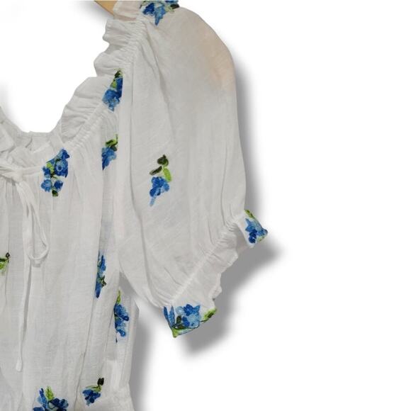 Meraki Women’s White Blue Floral Boho Peasant Blouse - Medium - Picture 2 of 7